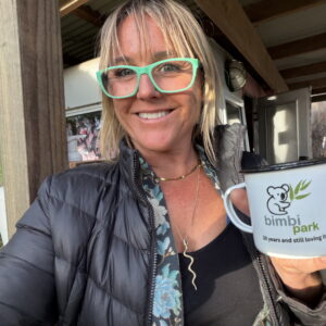 Bimbi Park enamel camping cup – koala logo front view